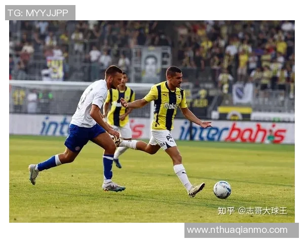 国王杯激战:多特蒙德与本菲卡战成平局全场沸腾的瞬间回顾